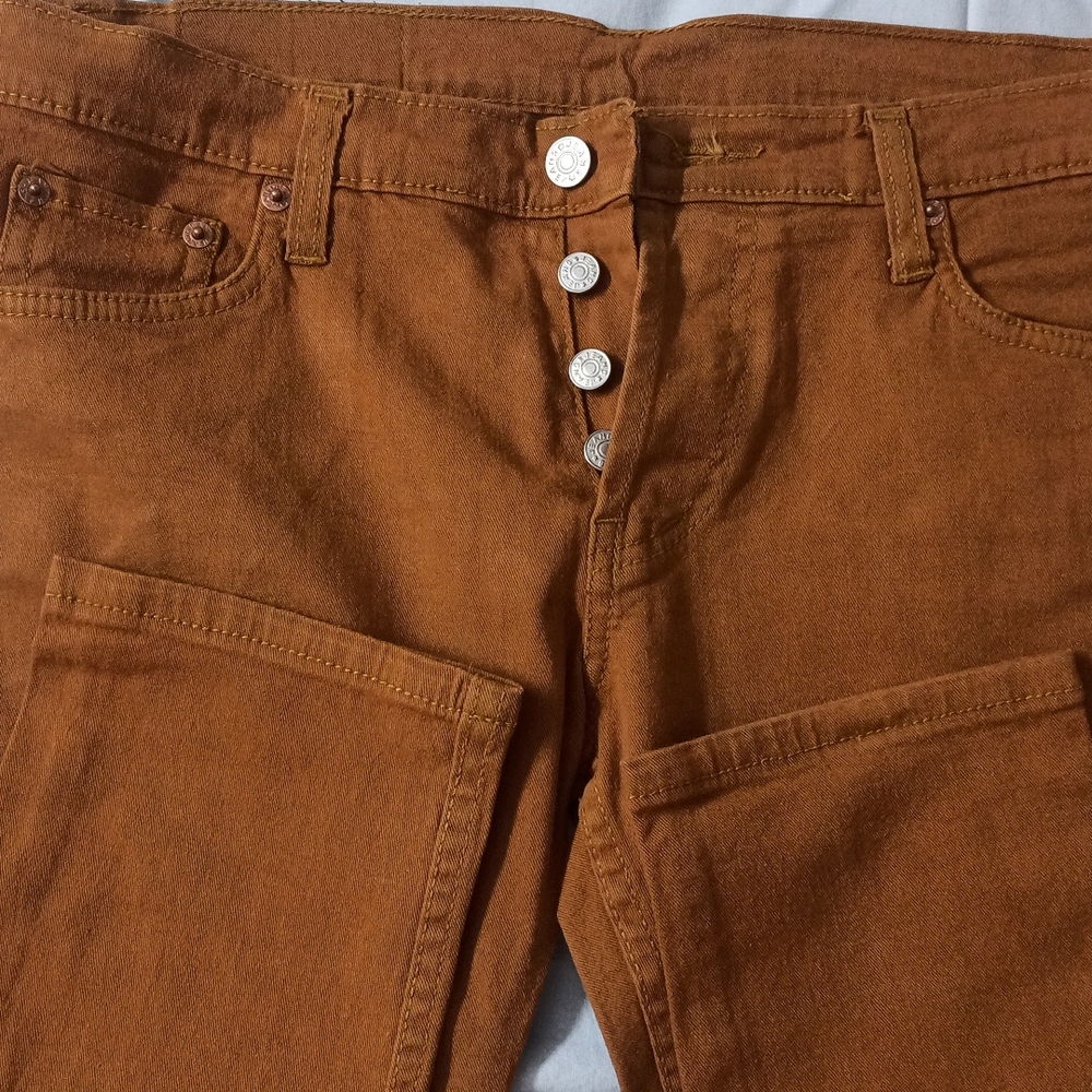 Chinos - Picture 3 of 7